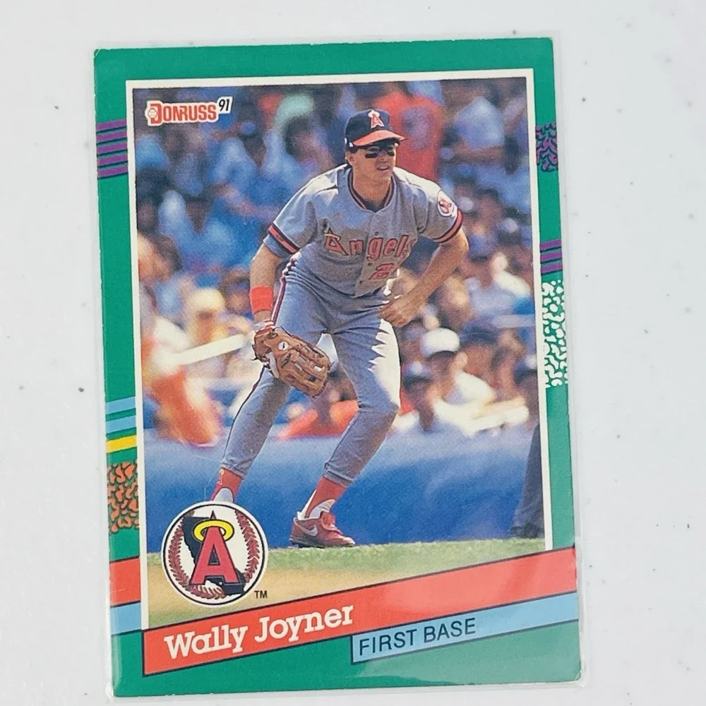 1991 Donruss Wally Joyner 677 Baseball California Angels Trading Card Vtg